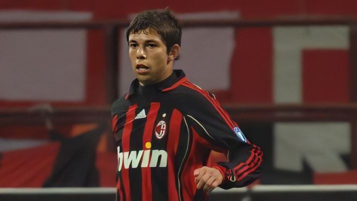 Leandro Grimi: “Il Milan del 2007 era potente, in Italia ho imparato tanto…” Leandro Grimi: “Il Milan del 2007 era potente, in Italia ho imparato tanto…” - immagine 1