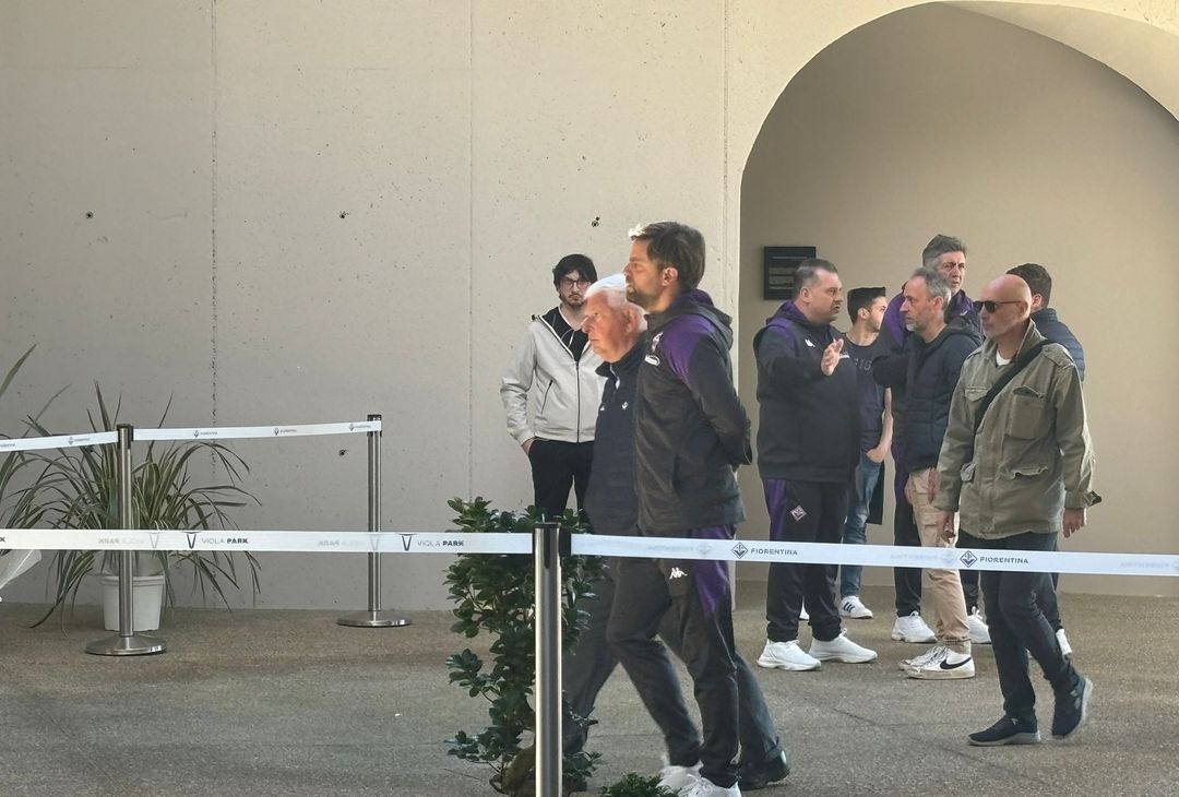 GALLERY VN – La camera ardente per Joe Barone. Tra i presenti Marotta e DeLa - immagine 27