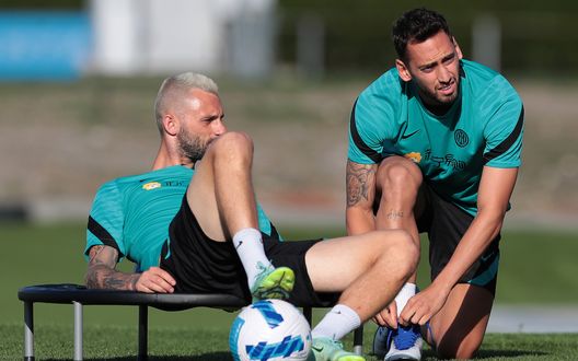 Bonolis: “Inter, ecco cosa mi aspetto. Brozo decisivo. Juve? Qualcuno consigliava…”- immagine 2