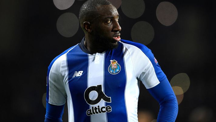 PORTO, PORTUGAL - NOVEMBER 28:  Moussa Marega of FC Porto scores his sides third goal during the UEFA Champions League Group D match between FC Porto and FC Schalke 04 at Estadio do Dragao on November 28, 2018 in Porto, Portugal.  (Photo by Octavio Passos/Getty Images) 