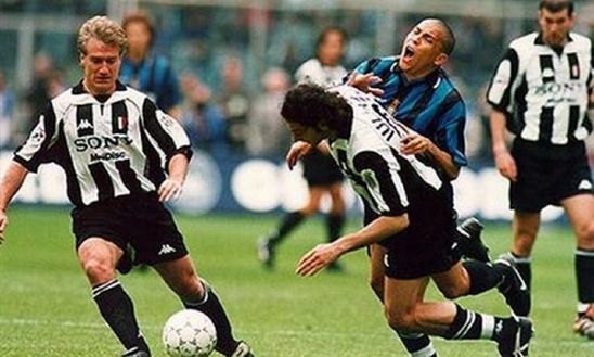 Iuliano: “Fallo su Ronaldo? Non rispondo. Mai avuti problemi con l’Inter, merita la vetta”- immagine 2