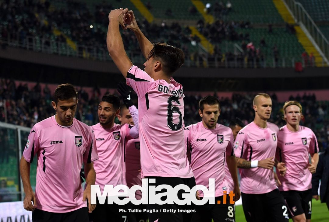  Golaniga esulta durante Palermo-Frosinone 4-1 