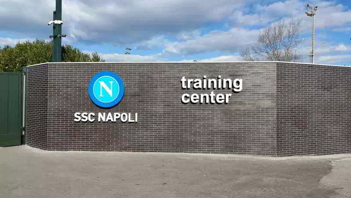Napoli, il programma della partenza
