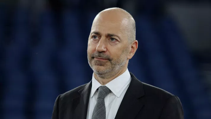 Ivan Gazidis (amministratore delegato AC Milan) qui durante Lazio-Milan 0-3 (Serie A 2019-2020) |  Milan News (Getty Images)