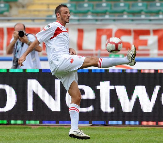 (Photo by Giuseppe Bellini/Getty Images) Bari playoff