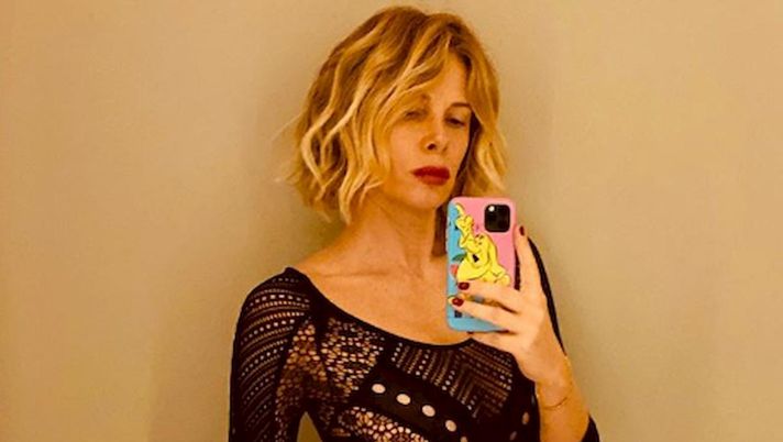 Alessia Marcuzzi sbarca in RAI? Ingresso spot e programma tutto suo, lo scenario Alessia Marcuzzi sbarca in RAI? Ingresso spot e programma tutto suo, lo scenario