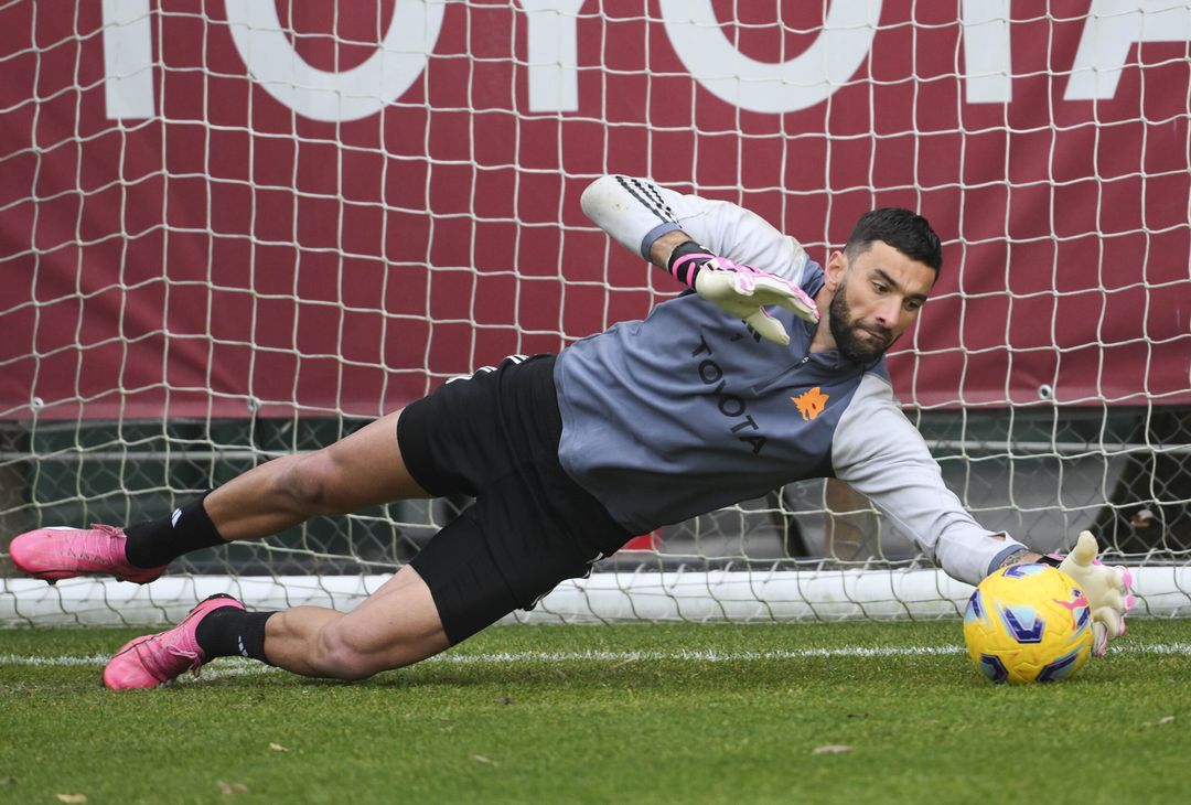 Roma, la rifinitura a Trigoria in vista dell’Inter – FOTOGALLERY - immagine 11