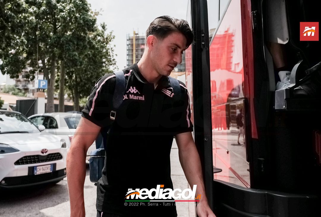 FOTO Bari-Palermo, rosanero in partenza da “Casena dei Colli” (Gallery) - immagine 56