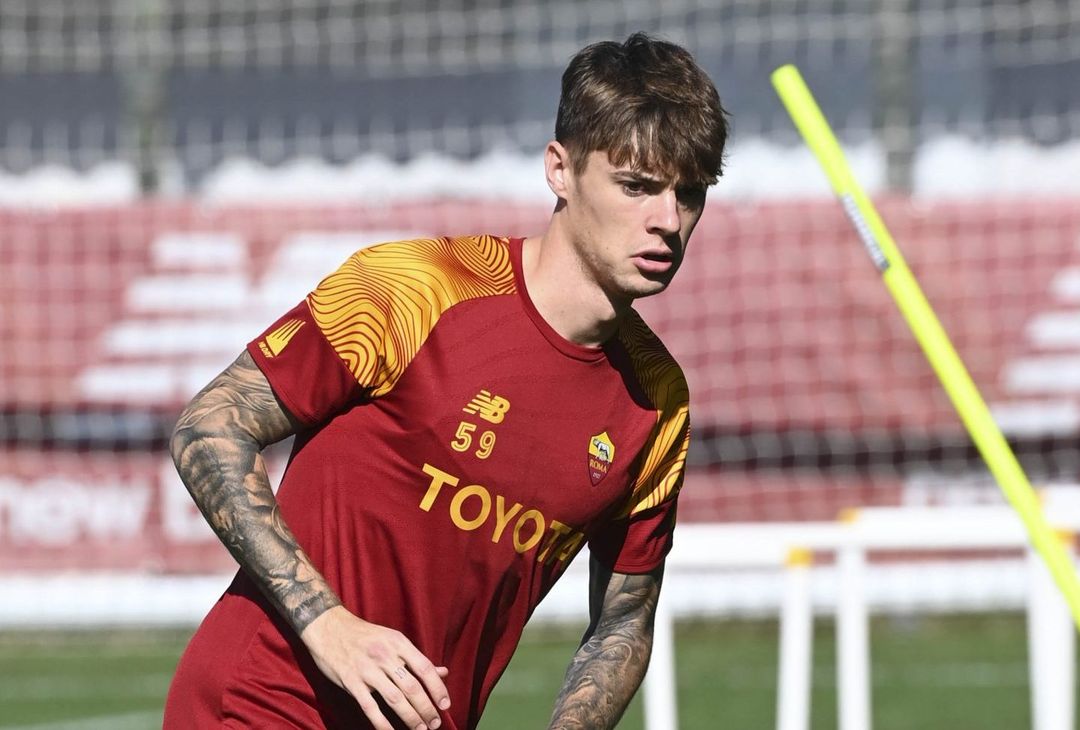 Trigoria, allenamento del mattino in vista del Betis per la Roma – FOTO GALLERY - immagine 25