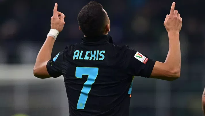 Sanchez re delle notti di Coppa: 4 gol fra Champions, Supercoppa e Coppa Italia - immagine 1