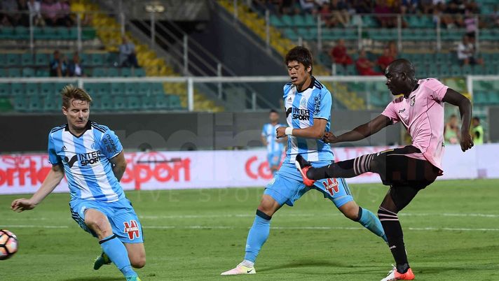 Palermo-Olympique Marsiglia 1-1: Embalo la sblocca, un rigore dubbio la chiude. Pari al Barbera, il commento 