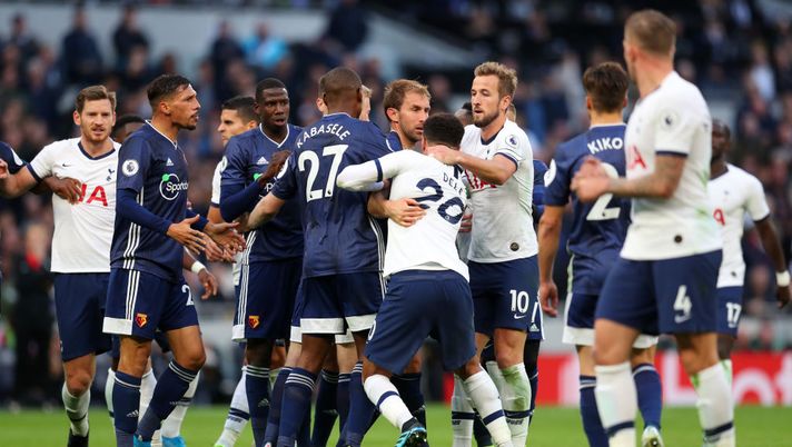 LONDON, ENGLAND - OCTOBER 19: Harry Kane of Tottenham Hotspur attempts to separate Dele Alli of Tottenham Hotspur during the Premier League match between Tottenham Hotspur and Watford FC at Tottenham Hotspur Stadium on October 19, 2019 in London, United Kingdom. (Photo by Catherine Ivill/Getty Images) LONDON, ENGLAND - OCTOBER 19: Harry Kane of Tottenham Hotspur attempts to separate Dele Alli of Tottenham Hotspur during the Premier League match between Tottenham Hotspur and Watford FC at Tottenham Hotspur Stadium on October 19, 2019 in London, United Kingdom. (Photo by Catherine Ivill/Getty Images)