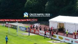 Dimaro, tra il pubblico spunta ‘o ncenzaro contro il malocchio | FOTO