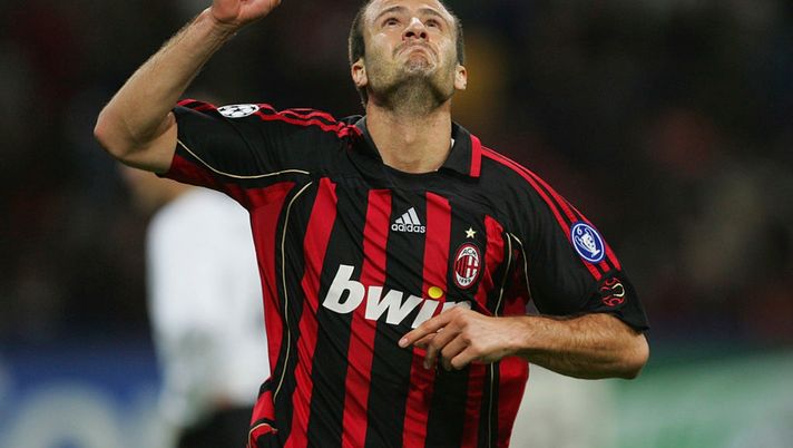 Gilardino esulta con la maglia del Milan (credits: GETTY images)