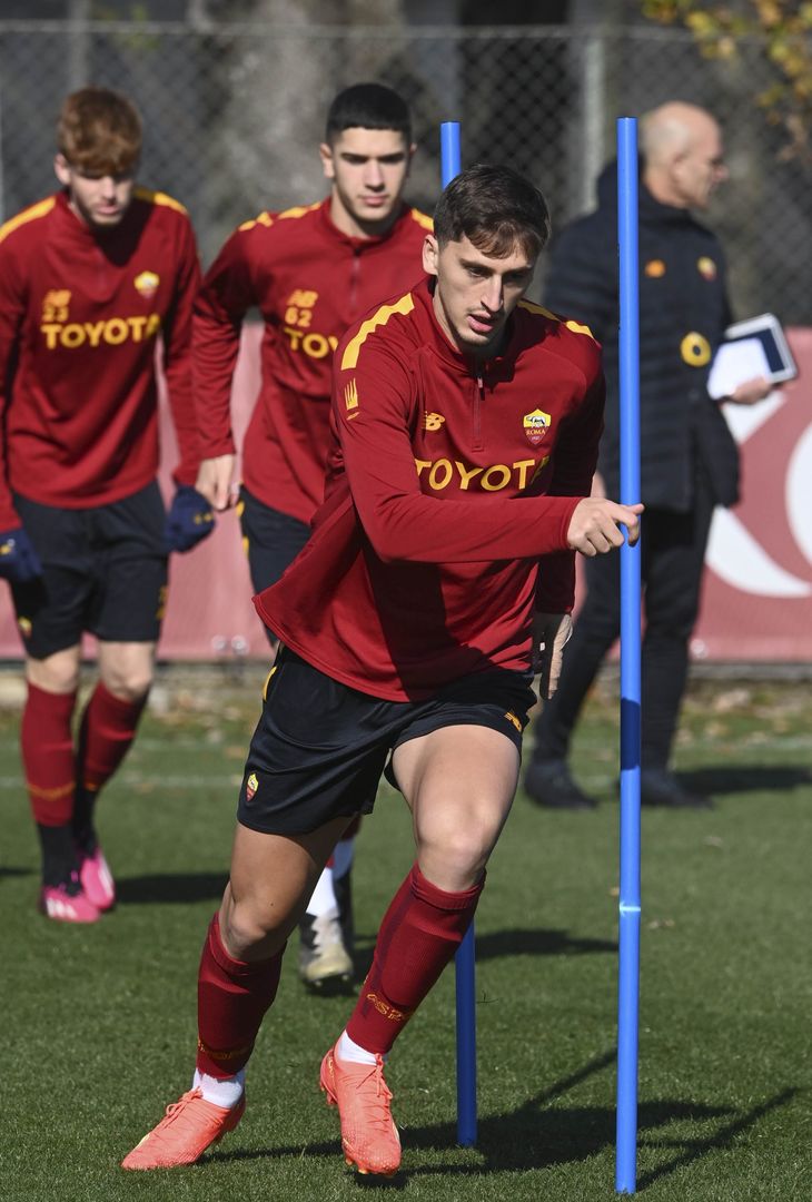 Roma, ripresa degli allenamenti a Trigoria. Mercoledì c’è la Cremonese – FOTO GALLERY - immagine 31