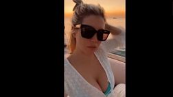 VIDEO/ Wanda Nara bellezza esplosiva: ecco il primo piano in barca