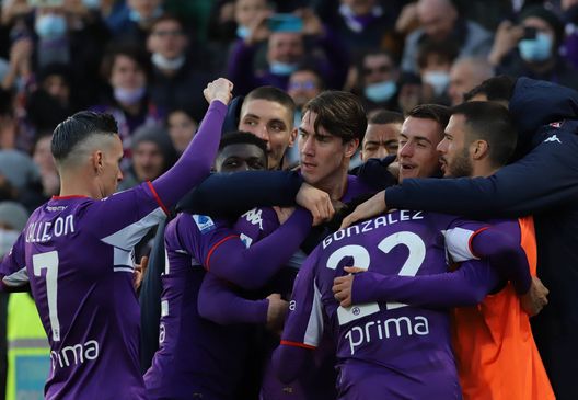GERMOGLI PH: 11DICEMBRE 2021 FIRENZE STADIO ARTEMIO FRANCHI CAMPIONATO SERIE A TIM FIORENTINA VS SALERNITANA NELLA FOTO GOL ESULTANZA VLAHOVIC GERMOGLI PH: 11DICEMBRE 2021 FIRENZE STADIO ARTEMIO FRANCHI CAMPIONATO SERIE A TIM FIORENTINA VS SALERNITANA NELLA FOTO GOL ESULTANZA VLAHOVIC