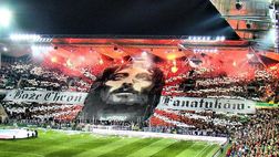 Legia Varsavia, la curva lascia lo stadio…e incita l’amico Arek sul ring delle arti marziali