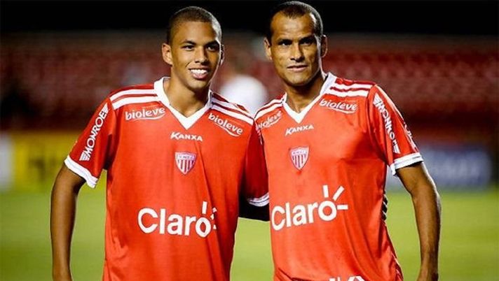 Rivaldo Jr e papà ai tempi del Mogi Morim Rivaldo Jr e papà ai tempi del Mogi Morim