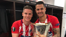 Vitolo e Gameiro vincono la loro quarta Europa League. Felipe Luis: “La Uefa dice che…”