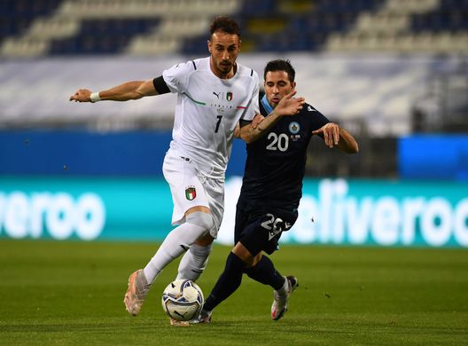 CAGLIARI, ITALY - MAY 28: Gaetano Castrovilli of Italy competes for the ball with Jose Hirsch of San Marino during the international friendly match between Italy and San Marino at on May 28, 2021 in Cagliari, Italy. (Photo by Claudio Villa/Getty Images) CAGLIARI, ITALY - MAY 28: Gaetano Castrovilli of Italy competes for the ball with Jose Hirsch of San Marino during the international friendly match between Italy and San Marino at on May 28, 2021 in Cagliari, Italy. (Photo by Claudio Villa/Getty Images)