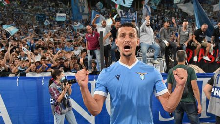 ROME, ITALY - SEPTEMBER 26: Luiz Felipe Ramos Marchi of SS Lazio celebrates winning the game after the Serie A match between SS Lazio and AS Roma at Stadio Olimpico on September 26, 2021 in Rome, Italy. (Photo by Marco Rosi - SS Lazio/Getty Images) ROME, ITALY - SEPTEMBER 26: Luiz Felipe Ramos Marchi of SS Lazio celebrates winning the game after the Serie A match between SS Lazio and AS Roma at Stadio Olimpico on September 26, 2021 in Rome, Italy. (Photo by Marco Rosi - SS Lazio/Getty Images)