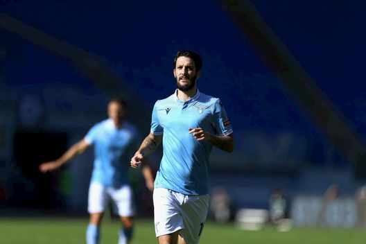 Luis Alberto, Sky: “Ritardo non per ragioni di mercato. Il prezzo nel suo caso…”- immagine 2