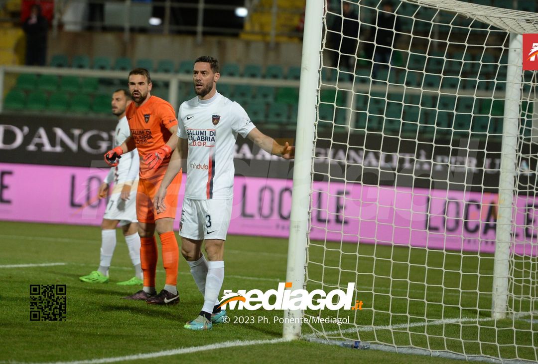 FOTO Palermo-Cosenza 0-0, 32ª giornata di Serie B 2022-2023 (La Gallery) - immagine 5