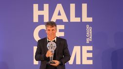 Zola: “Con un bomber da 15/20 gol la Fiorentina lotterebbe per la Champions”