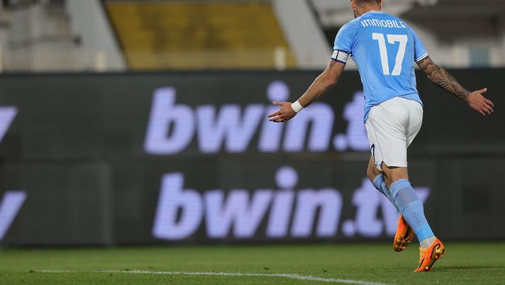 LA SPEZIA, ITALY - APRIL 14: Ciro Immobile of SS Lazio celebrates after scoring a goal during the Serie A match between Spezia Calcio and SS Lazio at Stadio Alberto Picco on April 14, 2023 in La Spezia, Italy. (Photo by Gabriele Maltinti/Getty Images) Immobile
