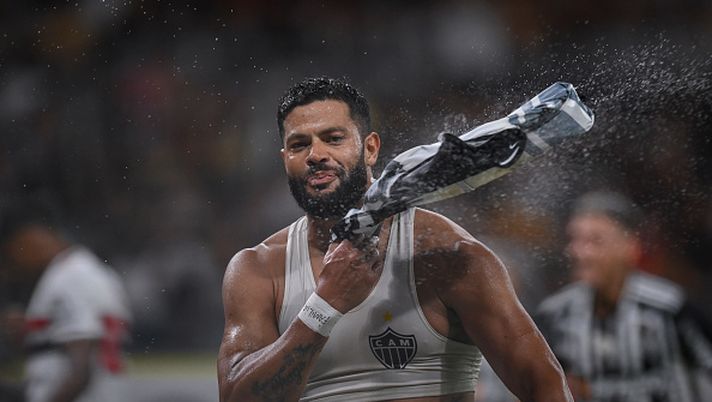 Derby mineiro, Hulk insulta l’arbitro “E’ uno stupido”: pari all’esordio per Gabi Milito - immagine 1