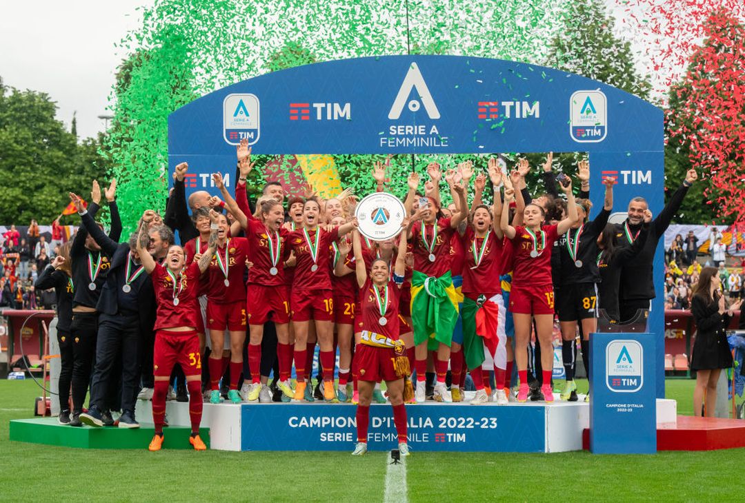 Roma Femminile Campione d’Italia, la premiazione – FOTO GALLERY - immagine 3