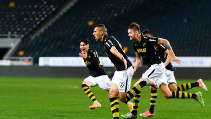 L'esultanza di Nabil Bahoui L'esultanza di Nabil Bahoui