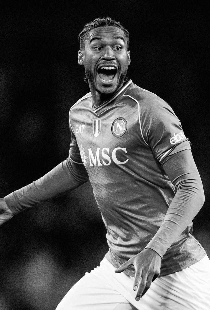 GALLERY I suggestivi scatti di Napoli-Barcellona: la determinazione degli azzurri - immagine 6