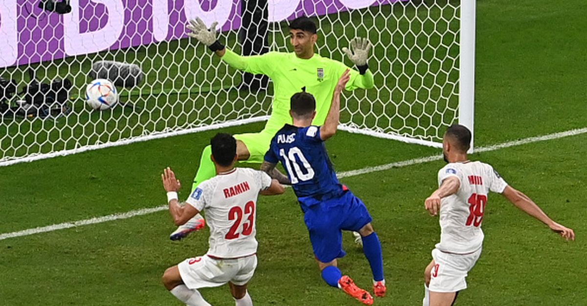 Mondiali, Stati Uniti e Inghilterra agli ottavi fuori Iran e Galles Mondiali, Stati Uniti e Inghilterra agli ottavi fuori Iran e Galles