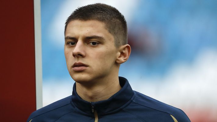 Vitalij Mykolenko Ucraina