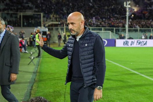 GERMOGLI PH: 9 NOVEMBRE 2022 FIRENZE STADIO ARTEMIO FRANCHI SERIE A FIORENTINA VS SALERNITANA NELLA FOTO ITALIANO Italiano riparte con tempo, pazienza e mercato: alleati importanti- immagine 2
