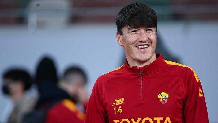 TOKYO, JAPAN - NOVEMBER 27: AS Roma player Eldor Shomurodov during a training session at Japan National Stadium on November 27, 2022 in Tokyo, Japan. (Photo by Fabio Rossi/AS Roma via Getty Images) Shomurodov-Torino