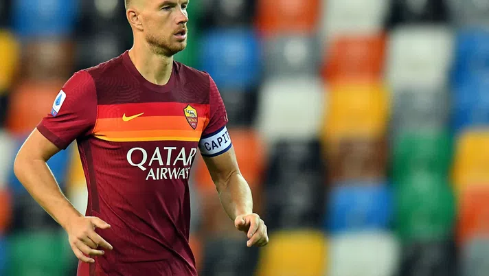 Edin Dzeko (attaccante AS Roma) durante Udinese-Roma 0-1 (Serie A 2020-2021) | Serie A News (Getty Images)