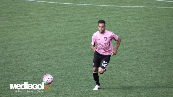 Julian Velazquez durante il ritiro pre-stagionale del Palermo a Bad Klienkirchheim, luglio 2015 Julian Velazquez durante il ritiro pre-stagionale del Palermo a Bad Klienkirchheim, luglio 2015