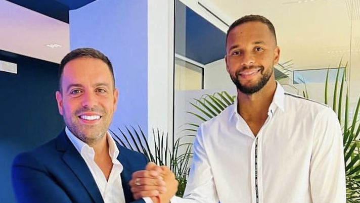 Reggina, Saladini su Hernani: “Sabato sentirai l’abbraccio di una città intera” Reggina, Saladini su Hernani: “Sabato sentirai l’abbraccio di una città intera” - immagine 1