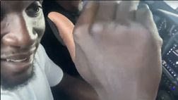 Inter, Lukaku lascia la sede tra l’entusiasmo dei tifosi | VIDEO