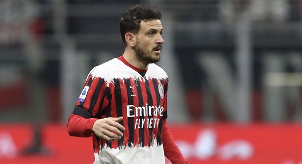 Alessandro Florenzi (difensore AC Milan), qui durante Milan-Bologna 0-0 (Serie A 2021-2022) | News (Getty Images) Alessandro Florenzi AC Milan Milan-Bologna 0-0 Serie A 2021-2022