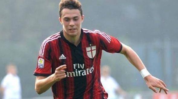 Felicioli, terzino sinistro del Milan Primavera - fonte: ilrestodelcarlino.it Felicioli, terzino sinistro del Milan Primavera - fonte: ilrestodelcarlino.it