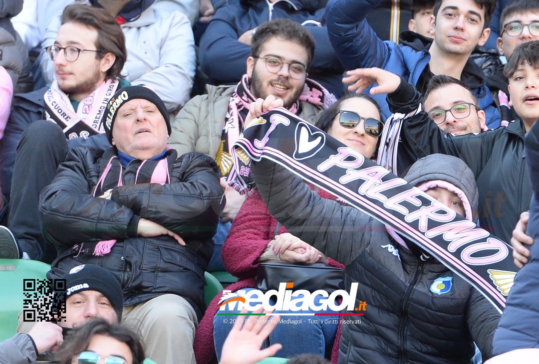 FOTOTIFO Palermo-Frosinone 1-1, i tifosi allo Stadio “Renzo Barbera” (Gallery) - immagine 58