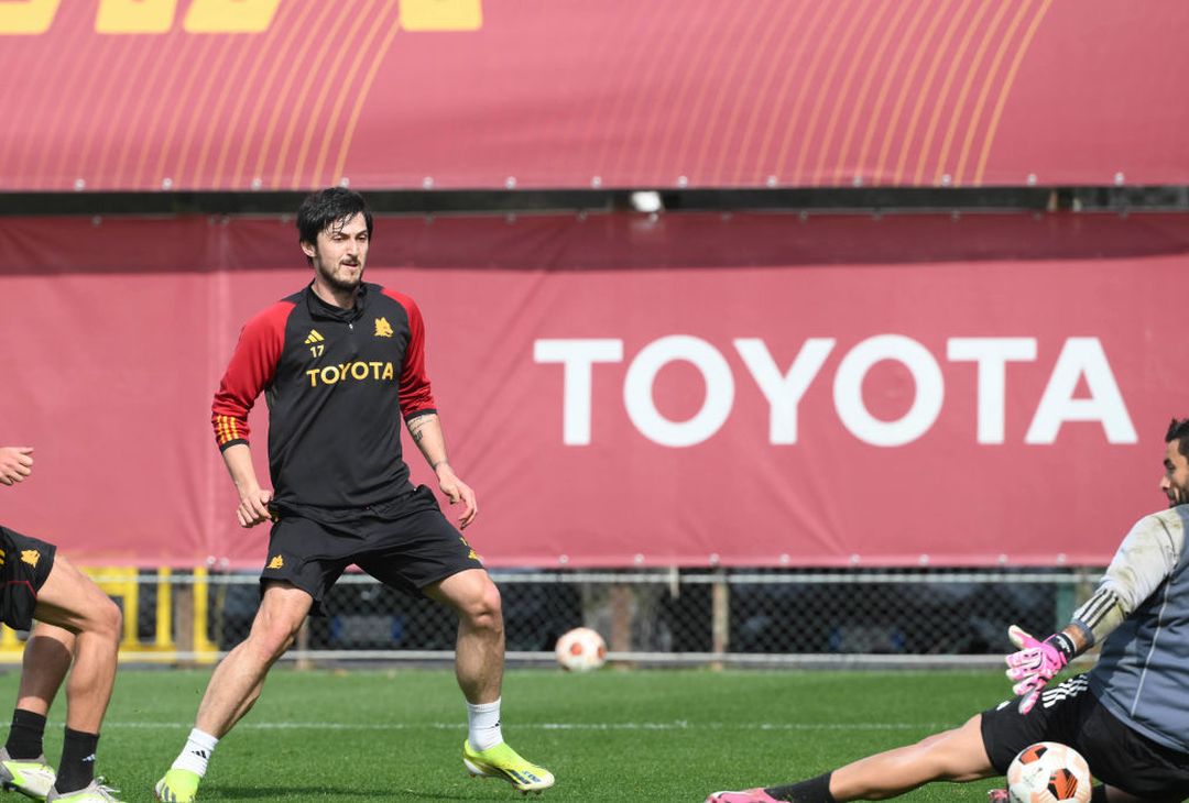 Roma, la ripresa degli allenamenti dopo la vittoria col Monza – FOTO GALLERY - immagine 8