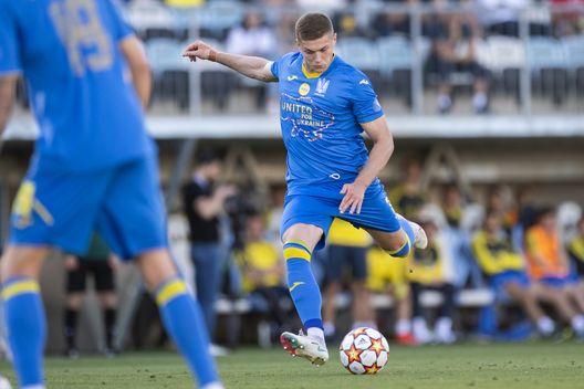 RIJEKA, CROATIA - MAY 18: Artem Dovbyk of Ukraine during 2022 International Friendly match between HNK Rijeka and Ukraine at Rujevica stadium, on May 18, 2022 in Rijeka, Croatia. (Photo by Jurij Kodrun/Getty Images) Belotti: con Ibra out può aprirsi una porta al Milan, ma il Torino spera ancora- immagine 3