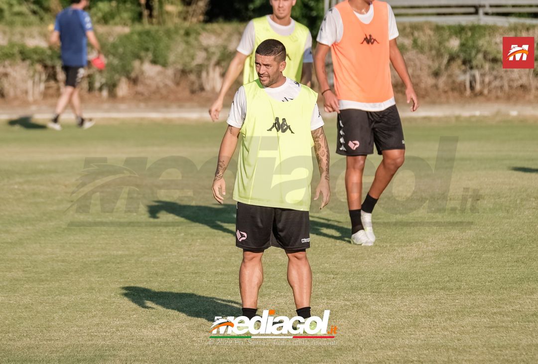 FOTO RITIRO PALERMO, la squadra di mister Baldini si allena a Boccadifalco (Gallery) - immagine 77