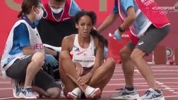 VIDEO / Tokyo2020, Johnson-Thompson eroica: si fa male ma continua a correre su una gamba
