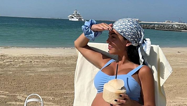 Instagram @georginagio Instagram @georginagio